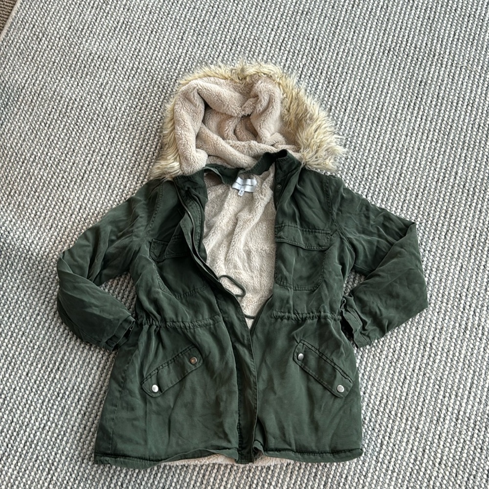 Cupcakes and cashmere winter coat. Women’s M, removable hood. SO SOFT